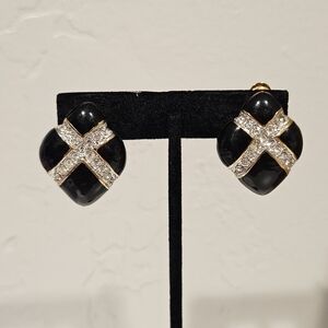 Essex Vintage Black Gold Enamel Rhinestone Clip On Earrings Women's Jewelry 80s